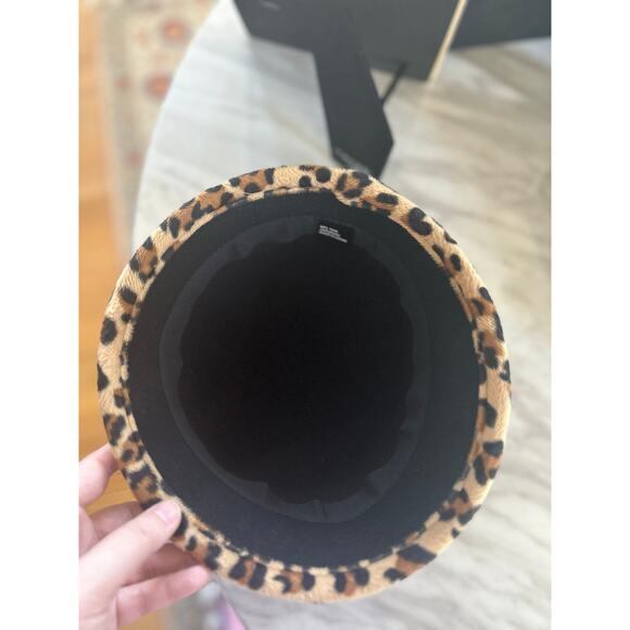 Vintage Wool & Faux Leopard Print Belted Cloche Hat - Picture 4 of 6
